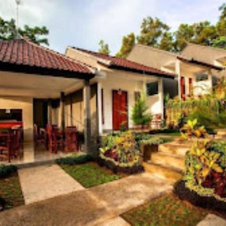 Singgahan Bungalow By Ecommerceloka Toyapakeh Extérieur photo