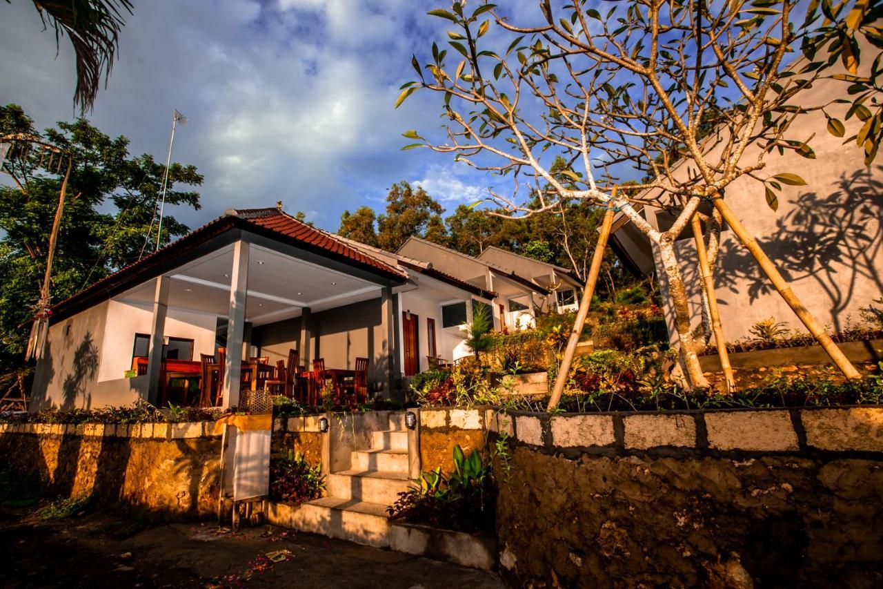 Singgahan Bungalow By Ecommerceloka Toyapakeh Extérieur photo